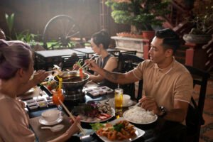 Kuliner Bandung 2026 – 20 Tempat Halal Family-Friendly Wajib Coba